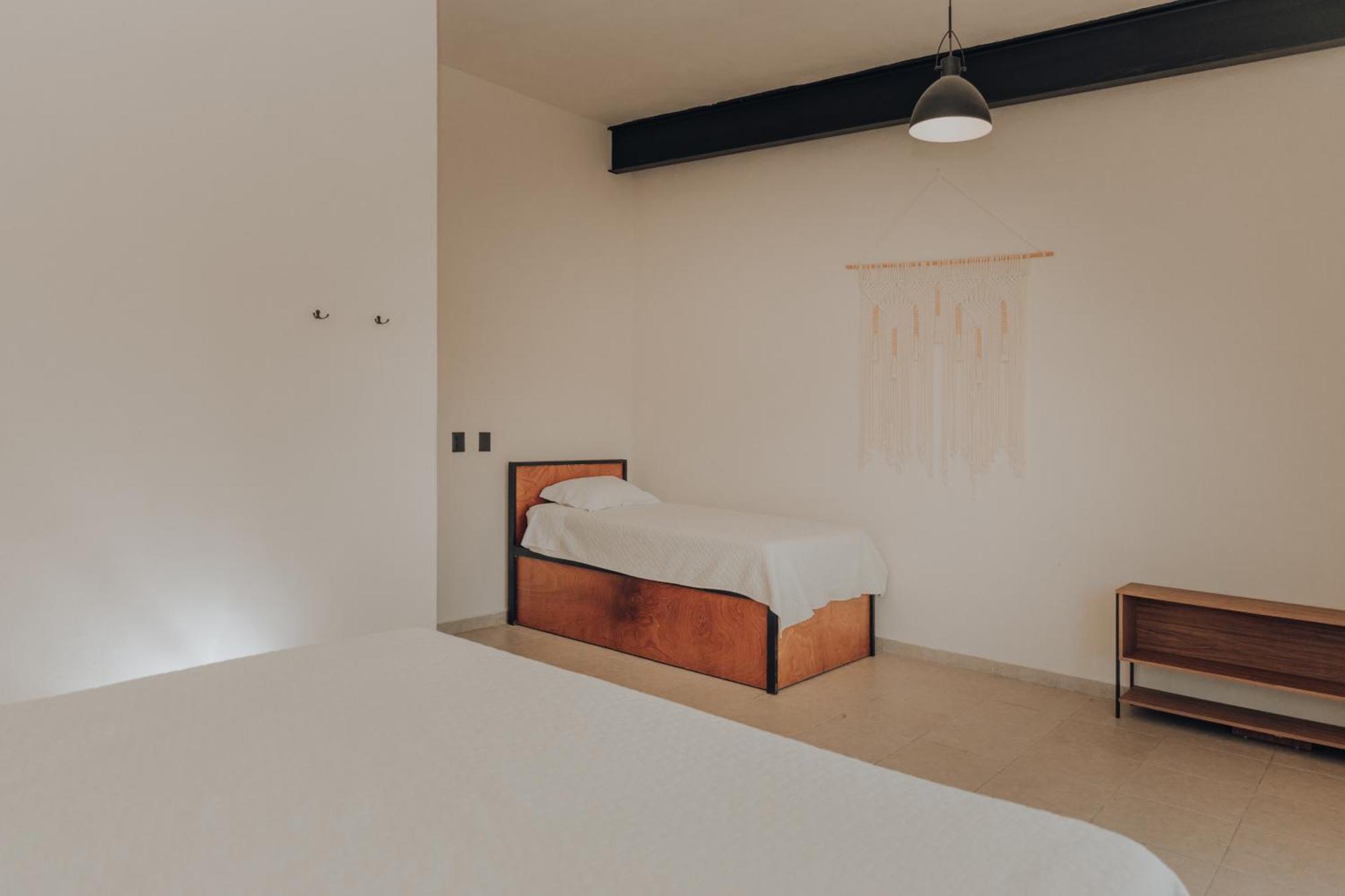 Caleta Hostel Rooftop & Pool Канкун Екстериор снимка