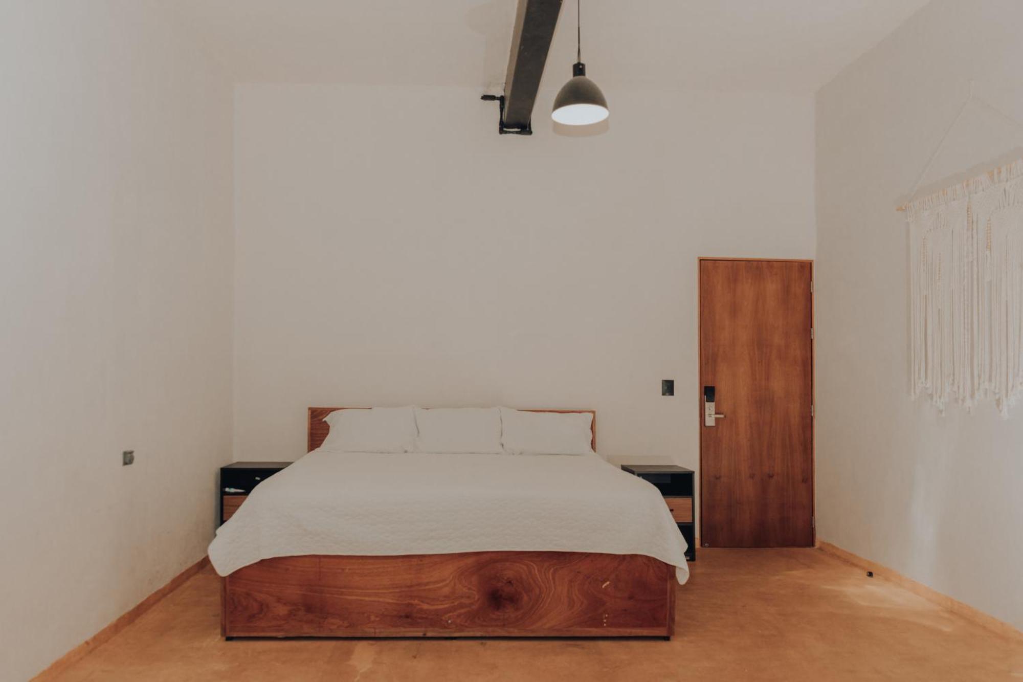 Caleta Hostel Rooftop & Pool Канкун Екстериор снимка